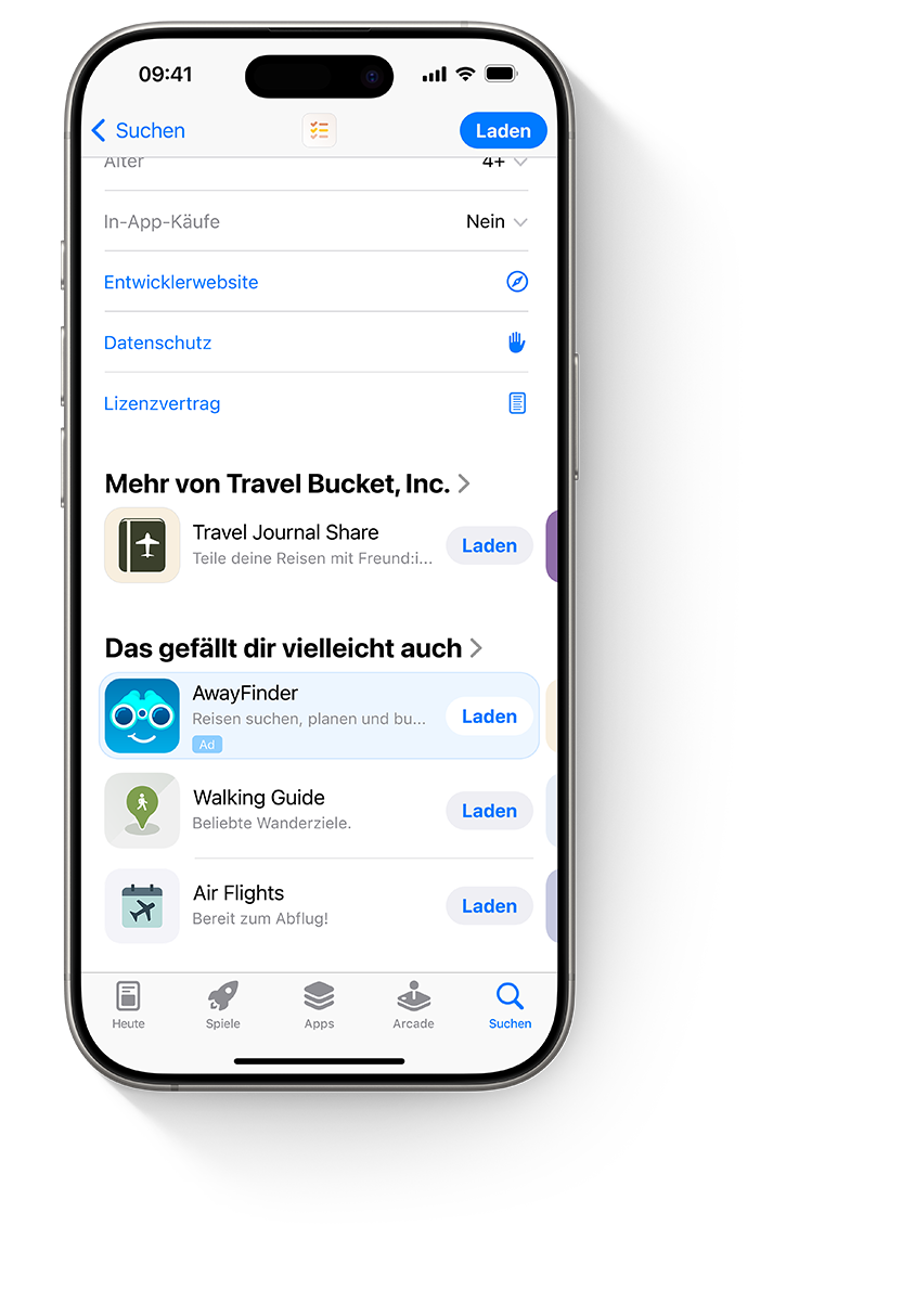 Vier iPhone Geräte mit jeweils einer anderen Anzeige für die Beispiel-App „AwayFinder“. Das erste iPhone zeigt eine Anzeige auf dem Tab „Heute“, das zweite zeigt eine Anzeige auf dem Tab „Suche“, das dritte zeigt eine Anzeige oben in den Suchergebnissen und das vierte zeigt eine Anzeige am unteren Rand einer Produktseite.
